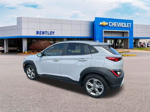 Used 2023 Hyundai Kona SEL w/ Convenience Package image 4