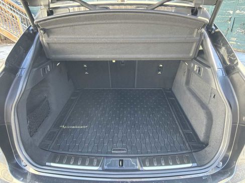 Used 2023 Jaguar F-PACE S image 27