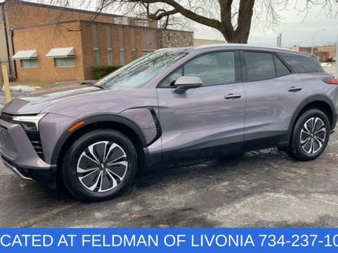 Used 2024 Chevrolet Blazer EV LT image 4