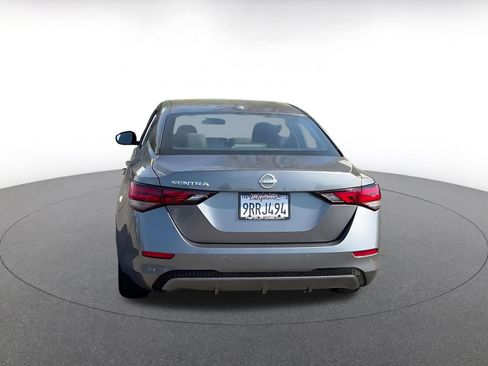 Used 2025 Nissan Sentra SV image 12