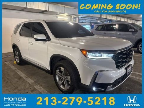 Certified 2025 Honda Pilot EX-L image 1