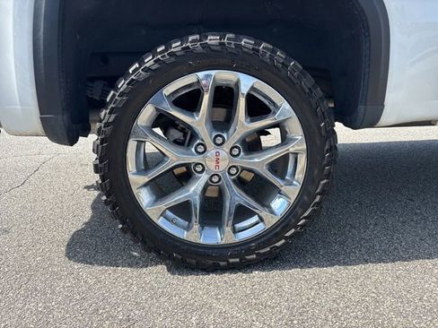 Used 2023 GMC Sierra 1500 AT4X w/ AT4X AEV Edition AWD/4WD image 10