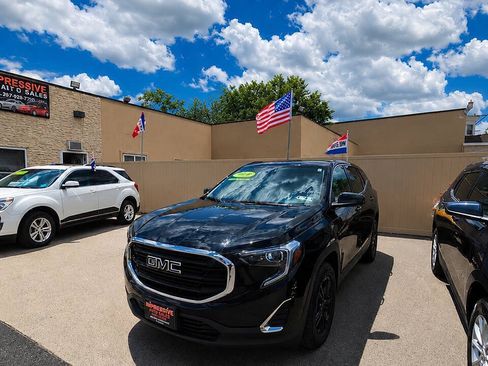 Used 2020 GMC Terrain SLE AWD/4WD image 3