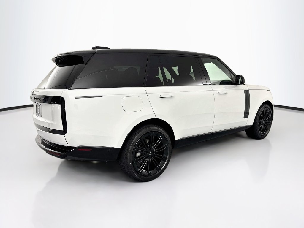 New 2027 Land Rover Range Rover Long Wheelbase SE AWD/4WD image 5