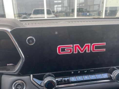 Used 2024 GMC Canyon Elevation w/ Convenience Package image 6