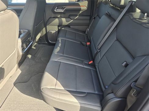Used 2026 GMC Sierra 1500 Denali w/ Denali Reserve Package image 14