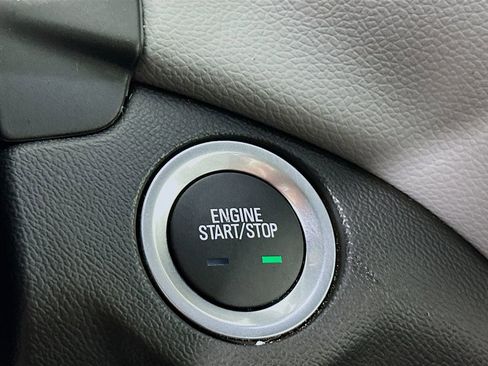 Used 2023 Chevrolet Equinox LS w/ Sport Edition image 20