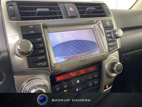 Used 2011 Toyota 4Runner Limited AWD/4WD image 4