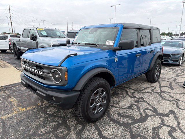 Used 2024 Ford Bronco Big Bend AWD/4WD image 2