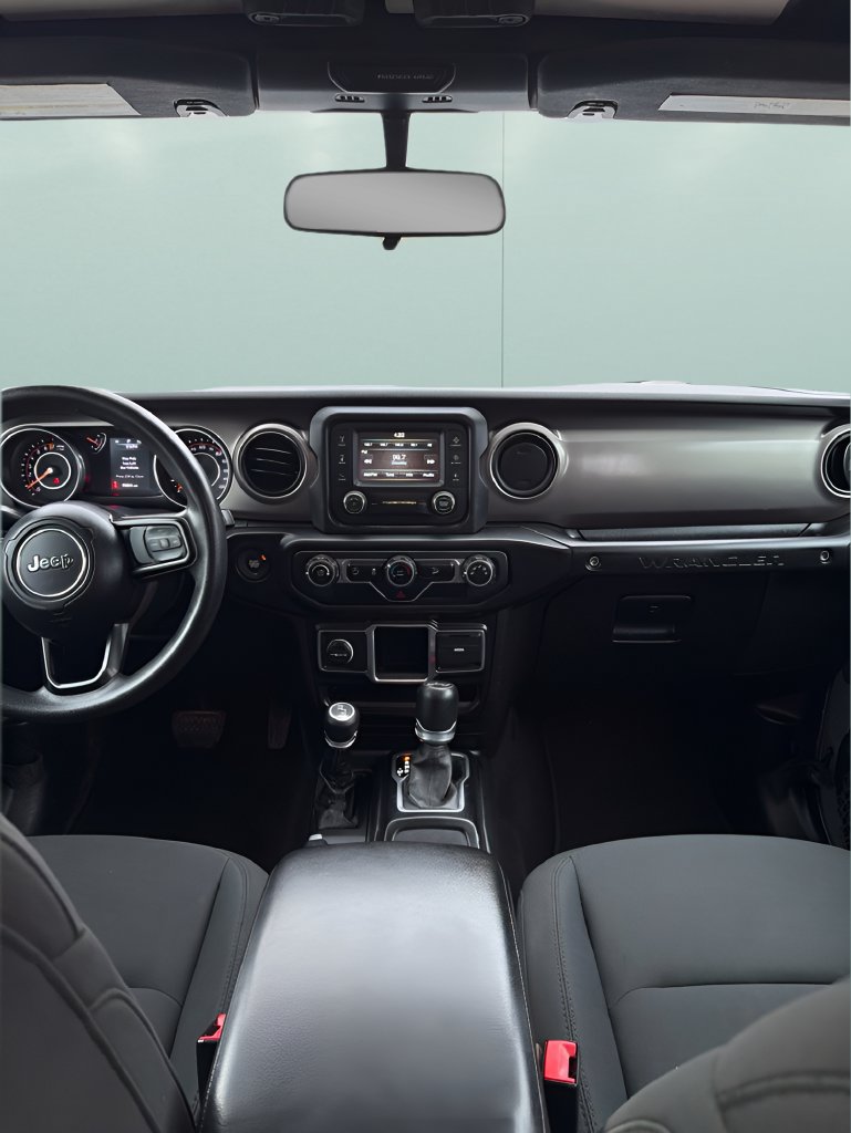 Used 2018 Jeep Wrangler Unlimited Sport AWD/4WD image 21