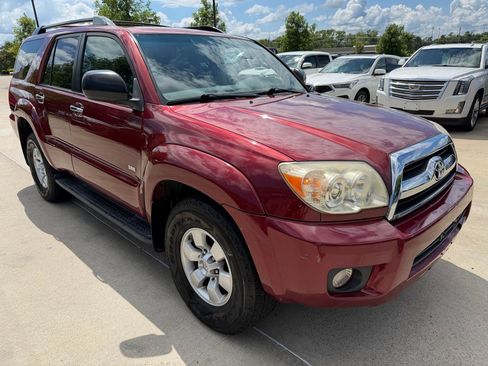 Used 2009 Toyota 4Runner SR5 RWD image 3