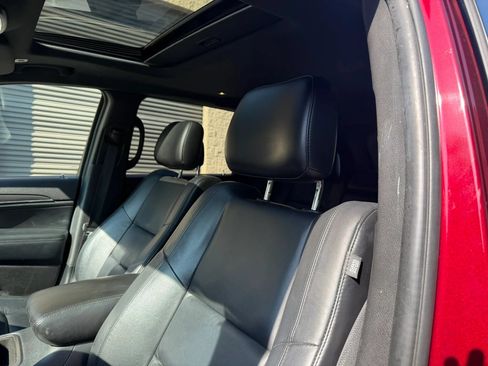 Used 2018 Jeep Grand Cherokee Limited RWD image 23