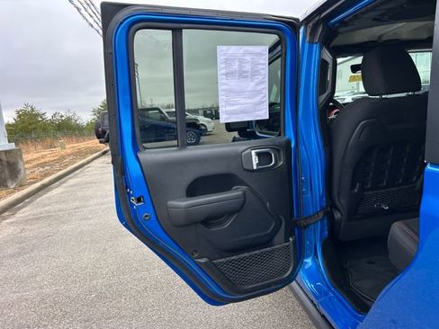 Used 2022 Jeep Gladiator Rubicon w/ LED Lighting Group image 45