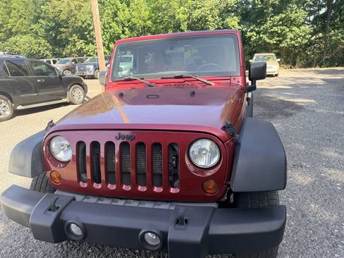 Used 2012 Jeep Wrangler Sport AWD/4WD image 12