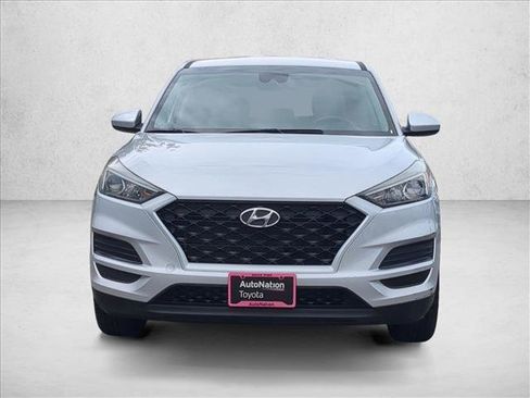 Used 2019 Hyundai Tucson SE image 2