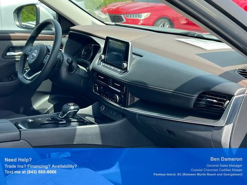 Certified 2023 Nissan Rogue SV FWD image 23