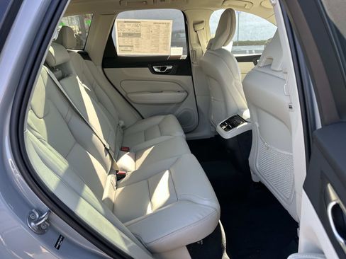 New 2026 Volvo XC60 B5 Ultra w/ Protection Package Premier image 19