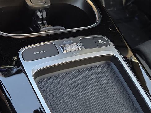 New 2025 Mercedes-Benz CLA 35 AMG 4MATIC image 16