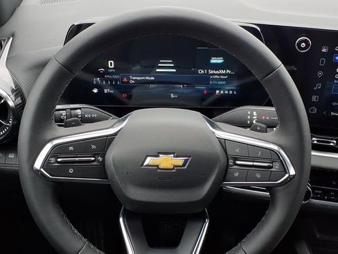 New 2026 Chevrolet Equinox LT w/ Convenience Package II FWD image 15