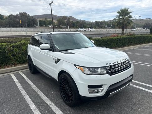 Used 2014 Land Rover Range Rover Sport HSE AWD/4WD image 3