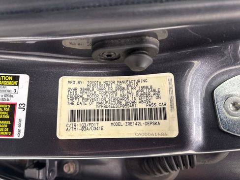 Used 2012 Toyota Corolla S image 24