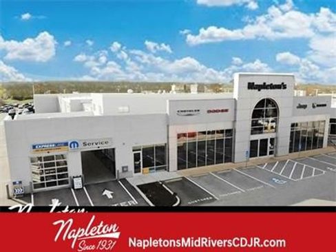 Used 2024 Jeep Compass Latitude image 27