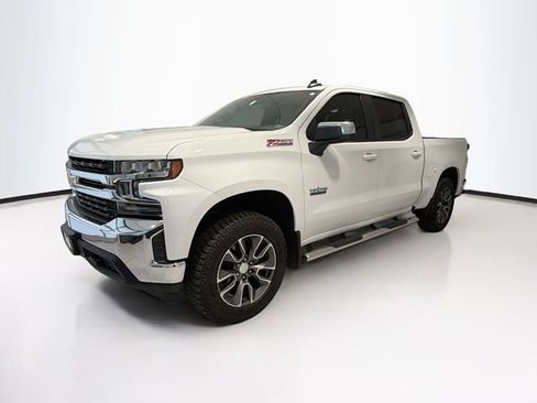 Certified 2019 Chevrolet Silverado 1500 LT w/ Texas Edition image 3