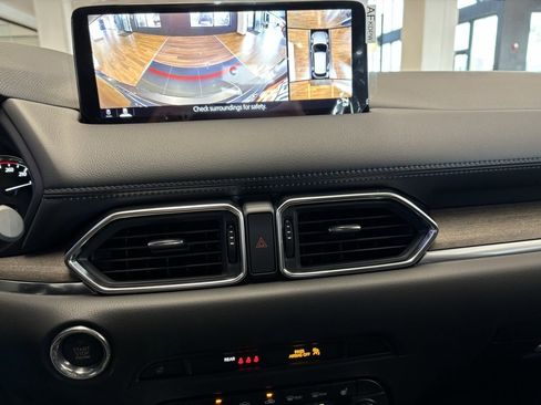 New 2025 MAZDA CX-5 Signature image 9