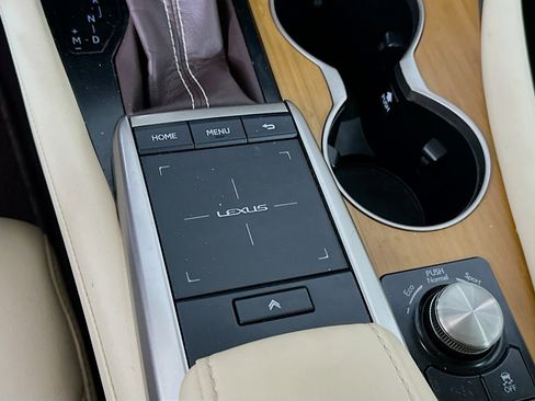 Used 2020 Lexus RX 350 FWD 4dr w/ Premium Package image 25