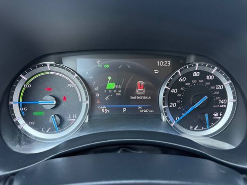 Used 2022 Toyota Highlander XLE AWD/4WD image 36