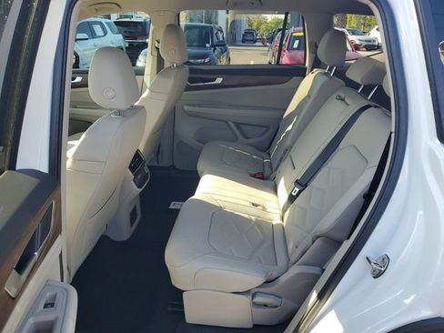 New 2026 Volkswagen Atlas SE FWD image 10