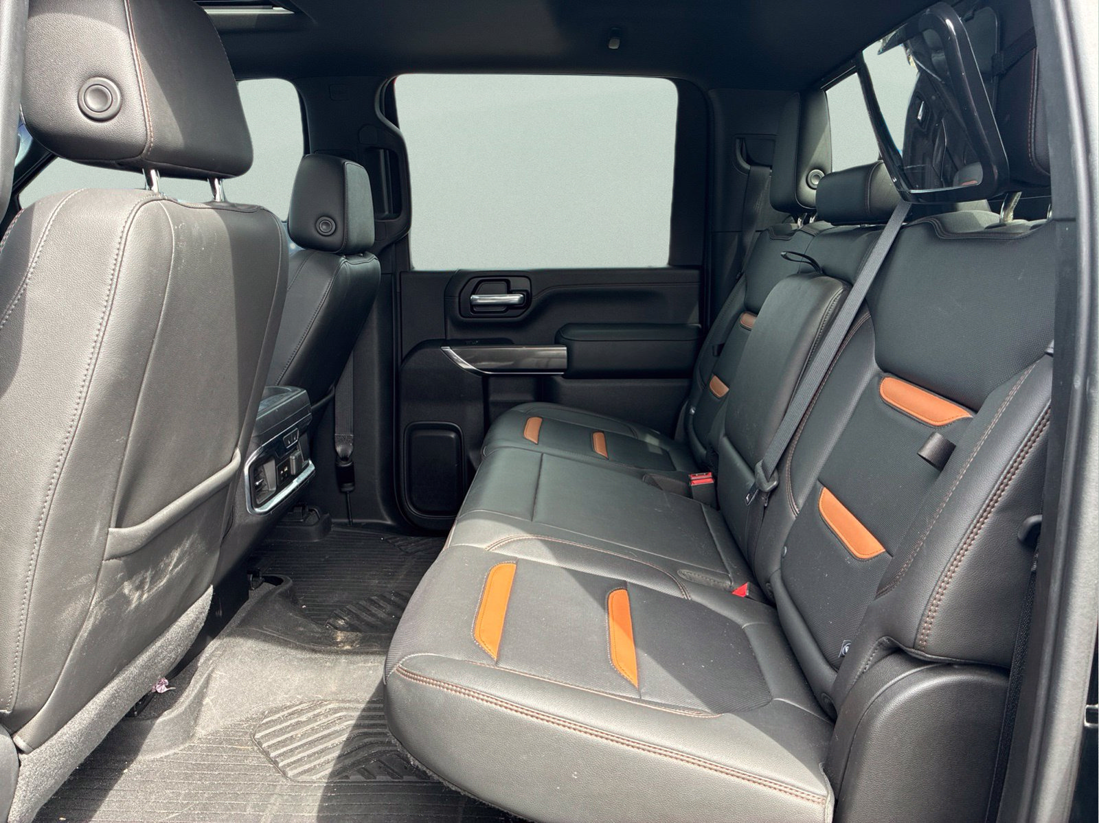 Used 2020 GMC Sierra 2500 AT4 w/ AT4 Premium Package AWD/4WD image 10