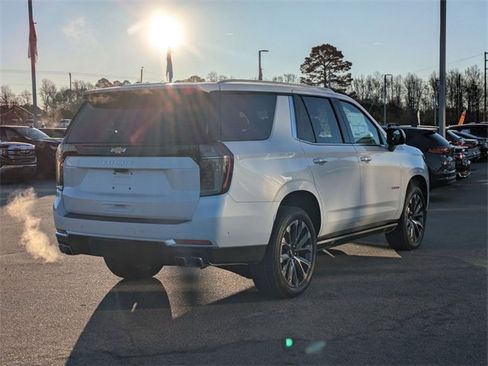 New 2026 Chevrolet Tahoe High Country image 3