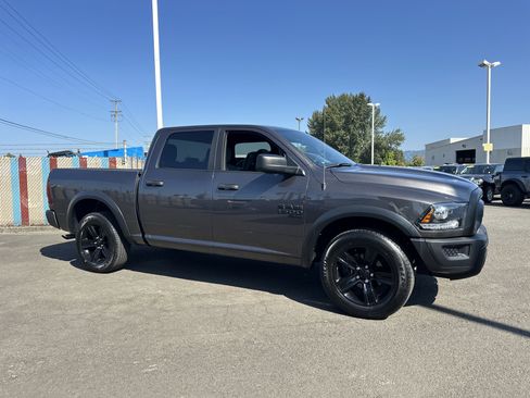 Used 2024 RAM 1500 Classic Warlock image 7