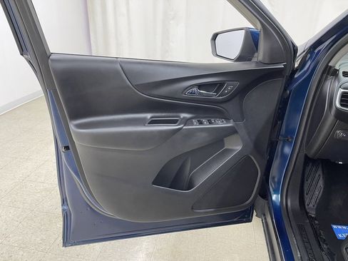 Used 2019 Chevrolet Equinox LT image 17