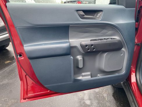 New 2025 Ford Maverick XLT w/ XLT Luxury Package image 16