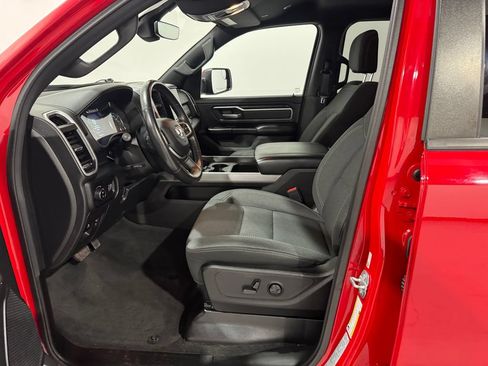 Used 2022 RAM 1500 Big Horn AWD/4WD image 14