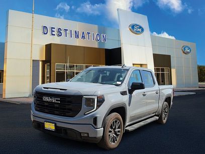 Used 2024 GMC Sierra 1500 Elevation w/ LPO, Elevation Black Package