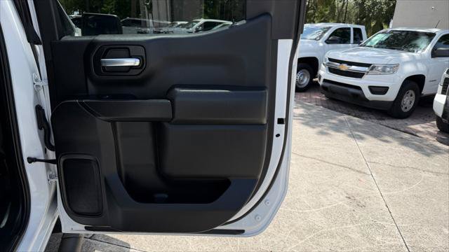 Used 2025 Chevrolet Silverado 1500 Custom w/ Turbomax Blackout Package RWD image 22