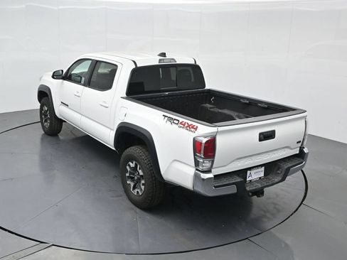 Used 2023 Toyota Tacoma TRD Off-Road AWD/4WD image 38