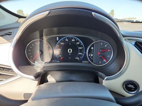 Used 2024 Chevrolet Malibu LT image 17