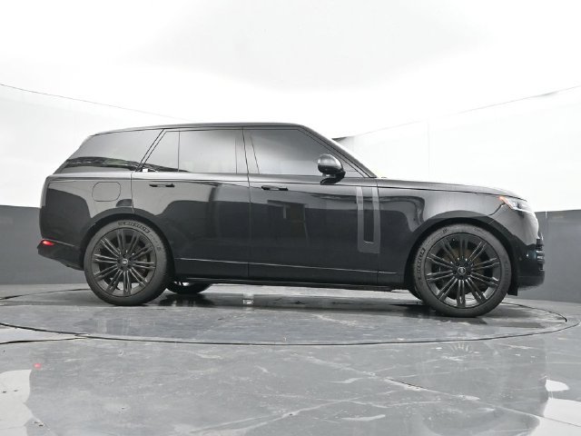 Used 2024 Land Rover Range Rover SE AWD/4WD image 46