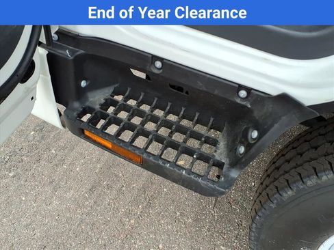 New 2025 Chevrolet Low Cab Forward image 23