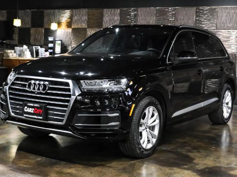 Used 2018 Audi Q7 3.0T Premium Plus w/ Premium Plus Package image 7