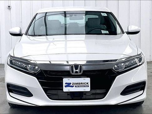Used 2019 Honda Accord LX image 3