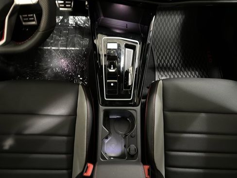 New 2025 Volkswagen GTI SE image 32