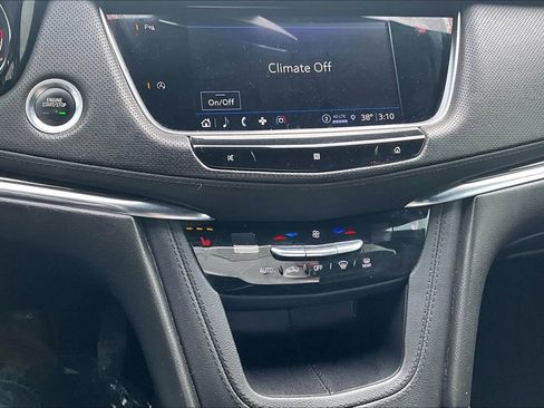 Used 2021 Cadillac XT5 Premium Luxury AWD/4WD image 21