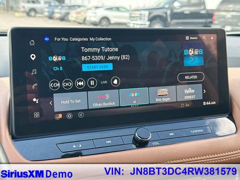 Used 2024 Nissan Rogue Platinum FWD image 35