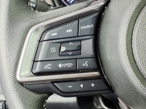 Used 2025 Subaru Outback Premium AWD/4WD image 16