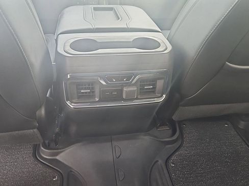 Used 2021 Chevrolet Silverado 1500 High Country w/ Technology Package image 15